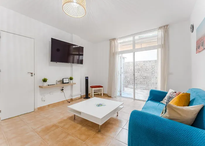 Marina Palace Apartment